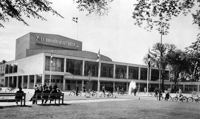Bild på operahuset från 1944